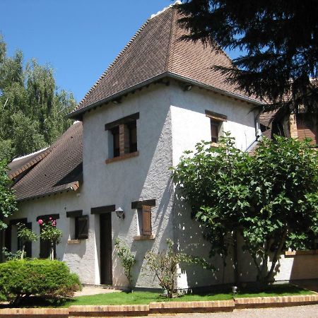 La Cabane Aux Zoiseaux Apartment Vierzon Exterior photo
